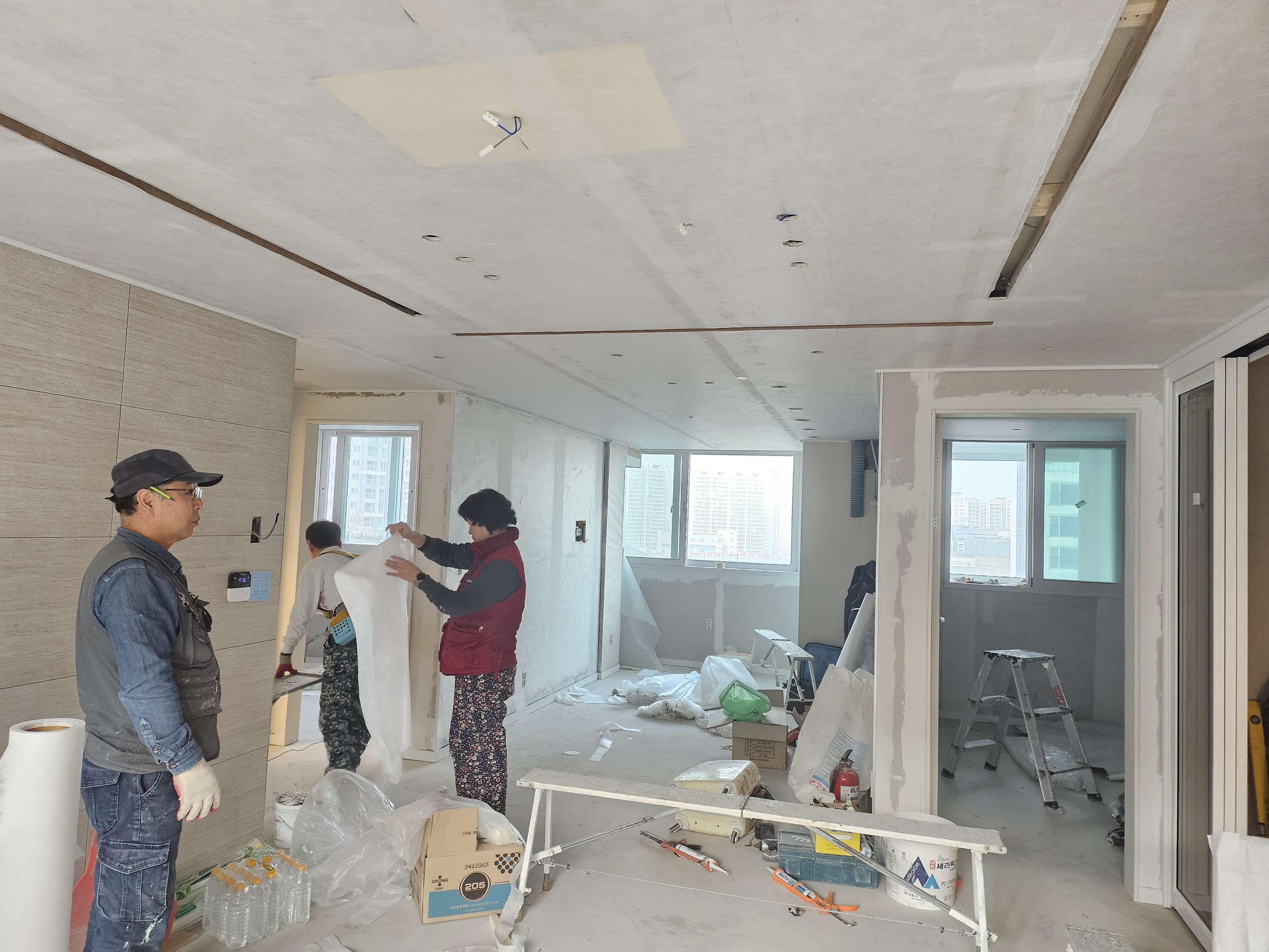 아파트 도배시공